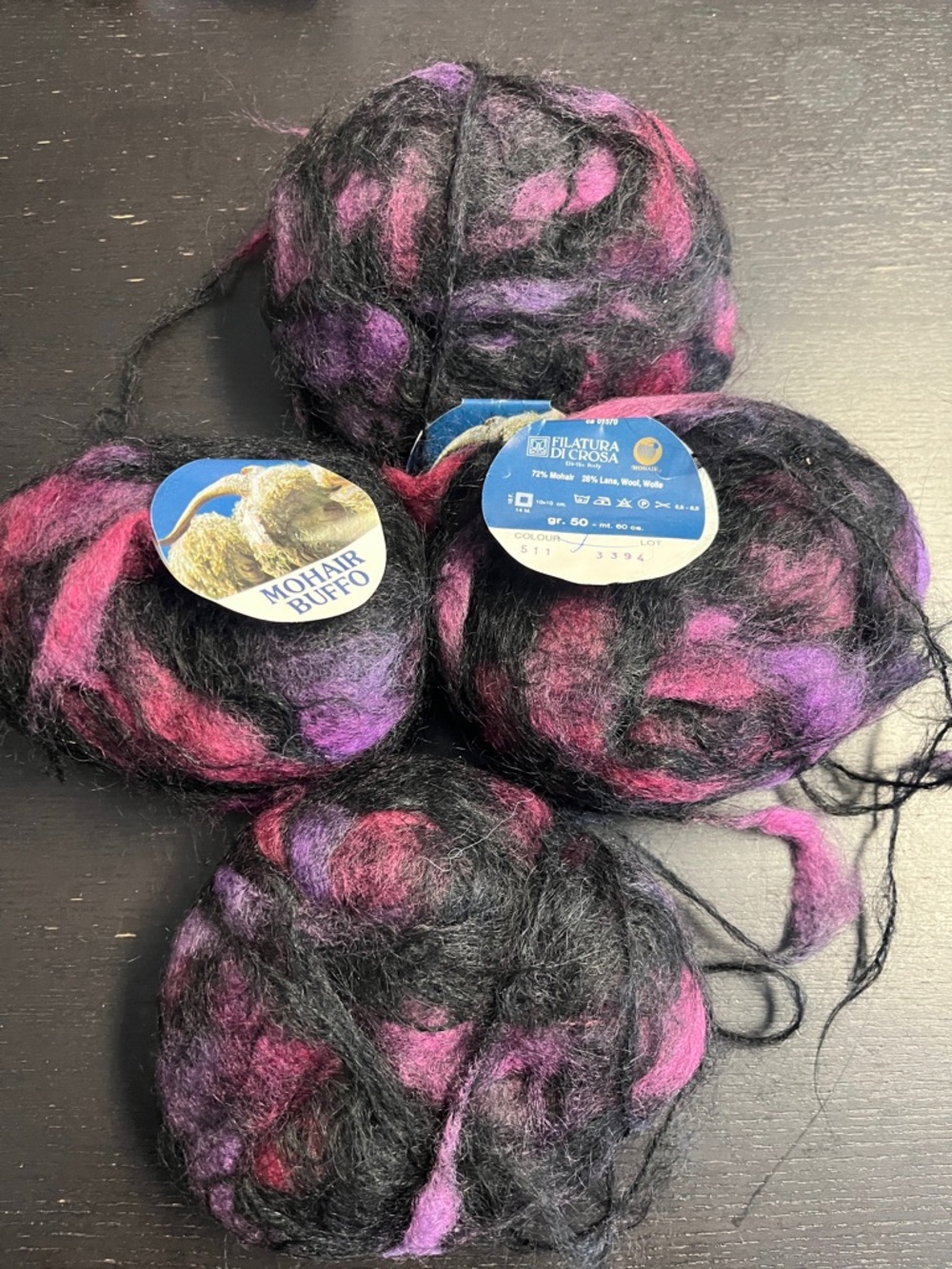 Mohair Buffo  filtura di crosa Multicolor Black Pink Purple Yarn Bundle